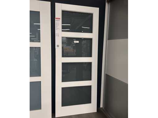 U?a interioar? Skantrae Essence