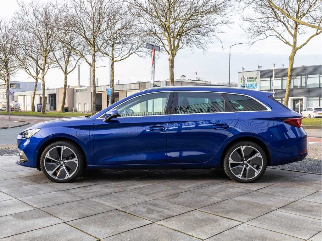 Seat leon deals sportstourer phev