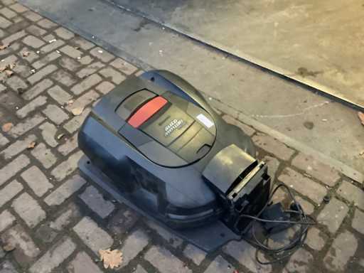 Husqvarna 230asc Robot de tuns iarba