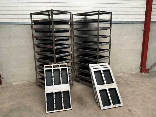 KeyBake – wózek półkowy z formami do pieczenia (2x)