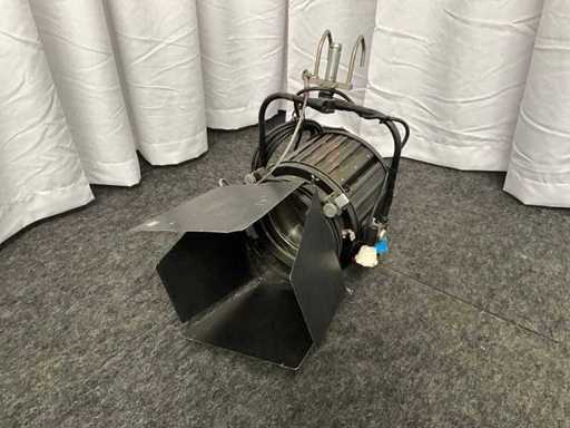 Beach Castor 2kW PO Spotlight (10x)