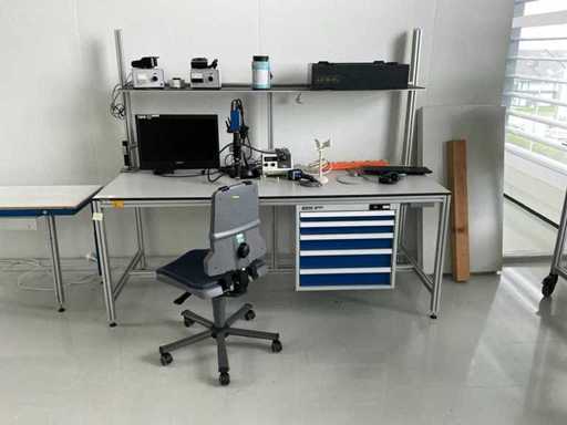 #{CategorySingular_8aa0d37b-391A-45F9-8424-39EC7E8A8675}