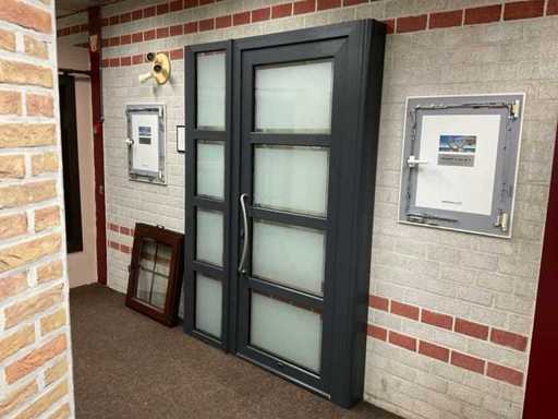 Kunststof voordeur met zijlicht