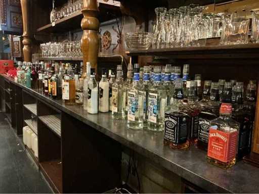 Spirituosen/Liköre (142x)