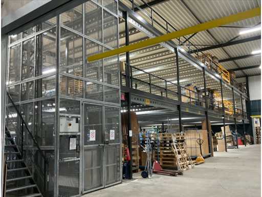 Bankruptcy V.S.W. Expeditie B.V | Shelving and mezzanine floors