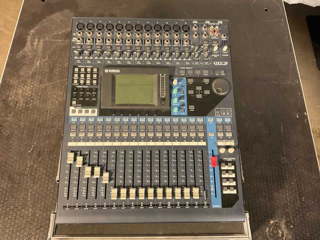 Yamaha 01V96 Digital Mixing Console