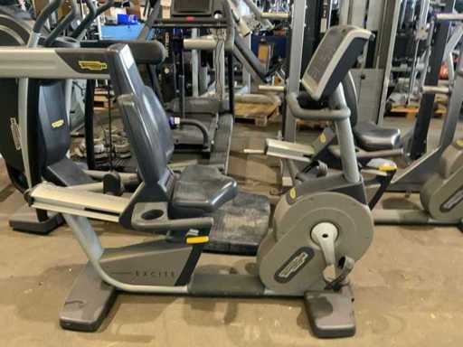 Technogym Excite new recline 500 led Home Trainer