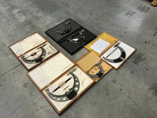 Assortment of U-plug gauge (6x)