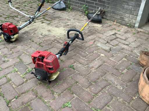 Honda Umk422 Bosmaaier