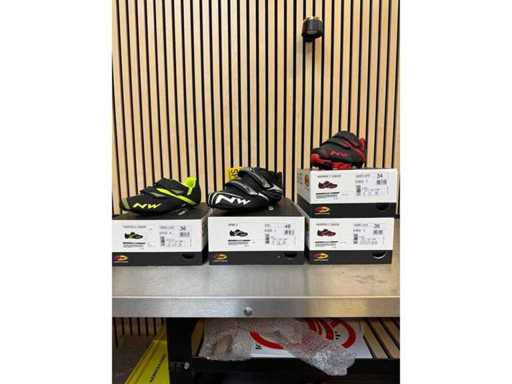 Northwave - Pantofi de ciclism (4x)