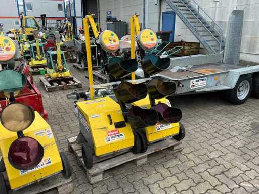 NISSEN LZA 500 Traffic Light System