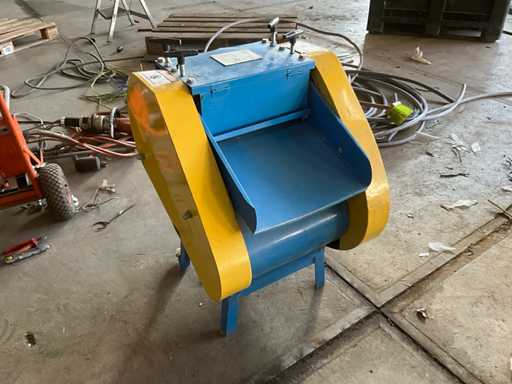 01 Cable peeling machine