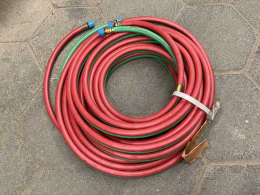 Dual hose