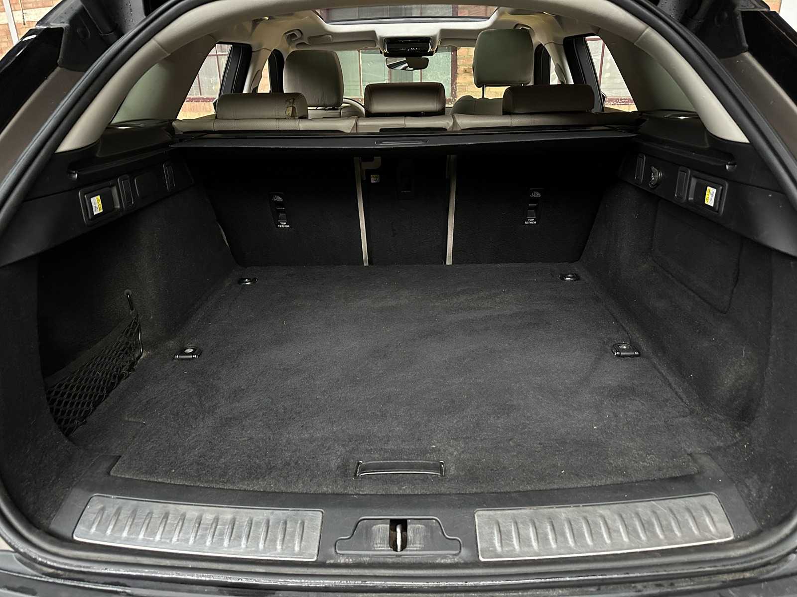 Land Rover Range Rover Velar 2.0 P400e R-Dynamic HSE 300pk 2021 (Origineel-NL), L-870-KS