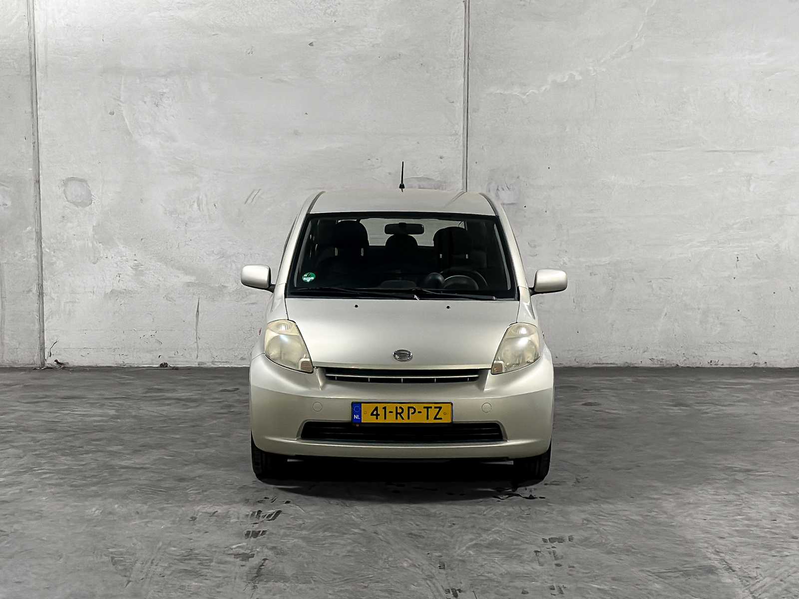 Daihatsu Sirion 2 1.3-16V Comfort 90pk 2005 (Origineel-NL) Automaat, 41-RP-TZ