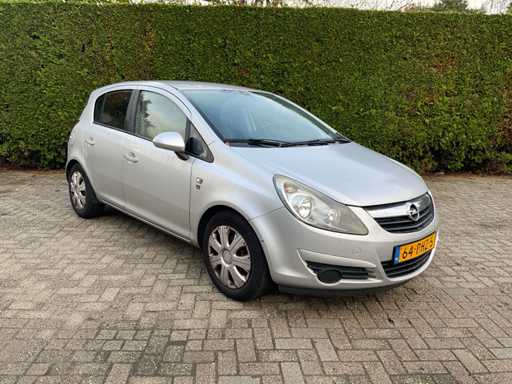 Opel Corsa 64-PHZ-5