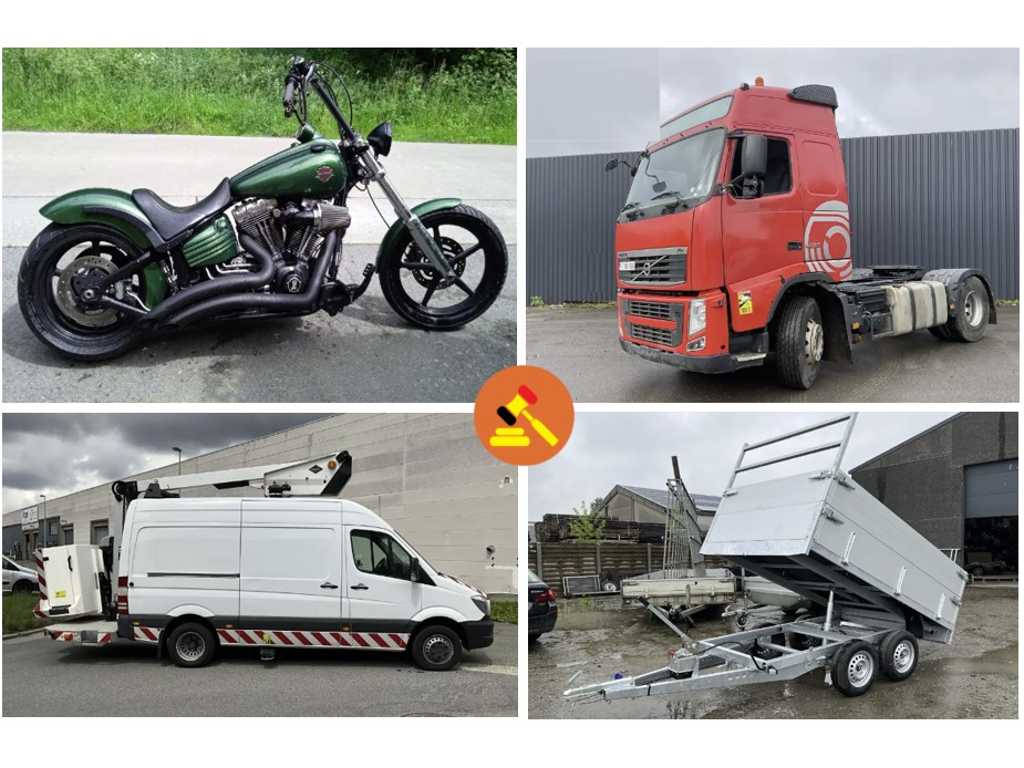 Weekly auction: Trucks, cars and motorcycles