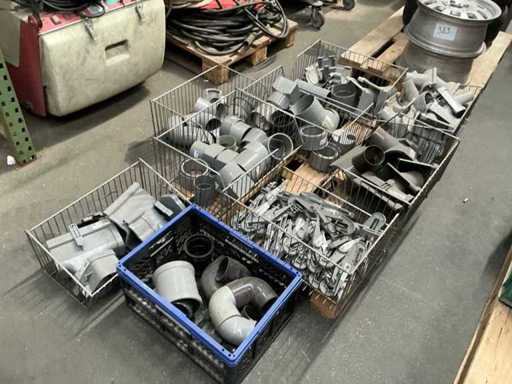 Batch of PVC gutter parts