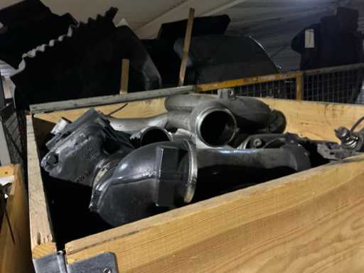 HOMME : Divers moteurs d’admission