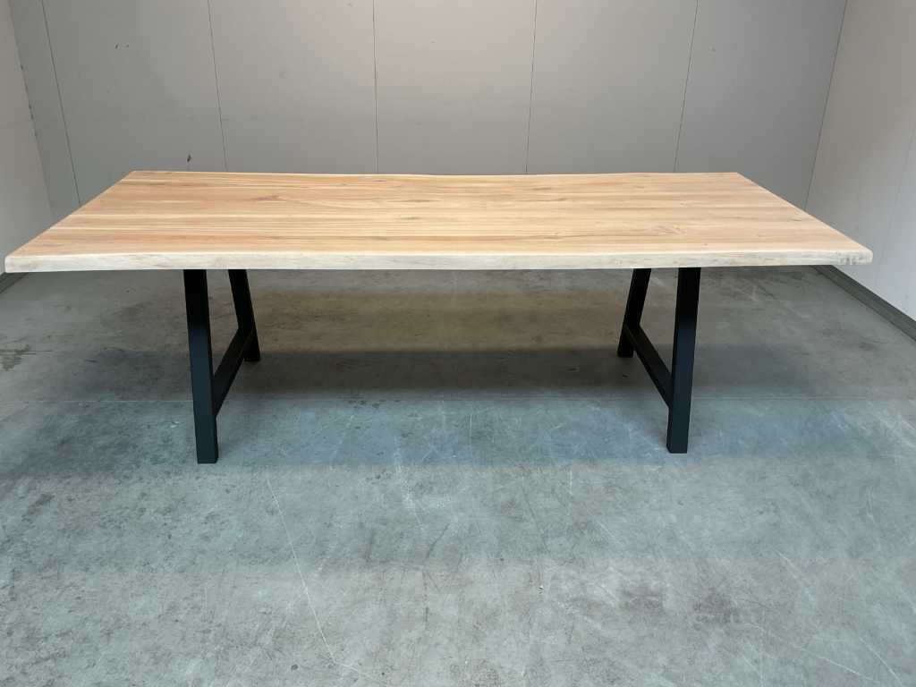 Table de salle à manger 240 cm