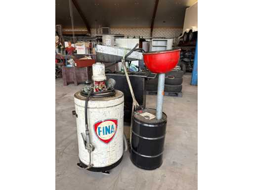 Rubinetto/Serbatoio di olio vintage (3x)