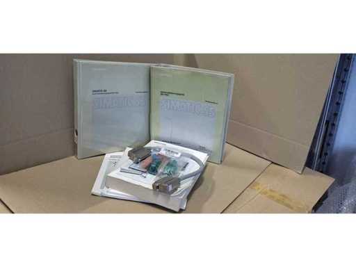 SIEMENS - SIMEATIC S5 Manuals - inclusief div reserveonderdelen