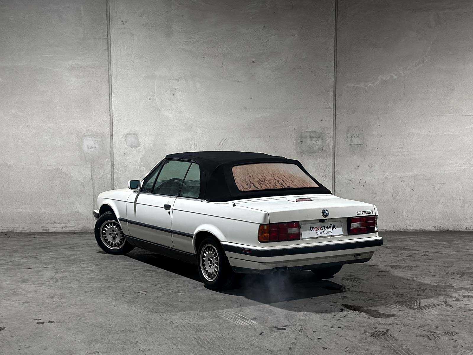 BMW 325i Cabriolet 170pk 1991 3-Serie E30 Youngtimer