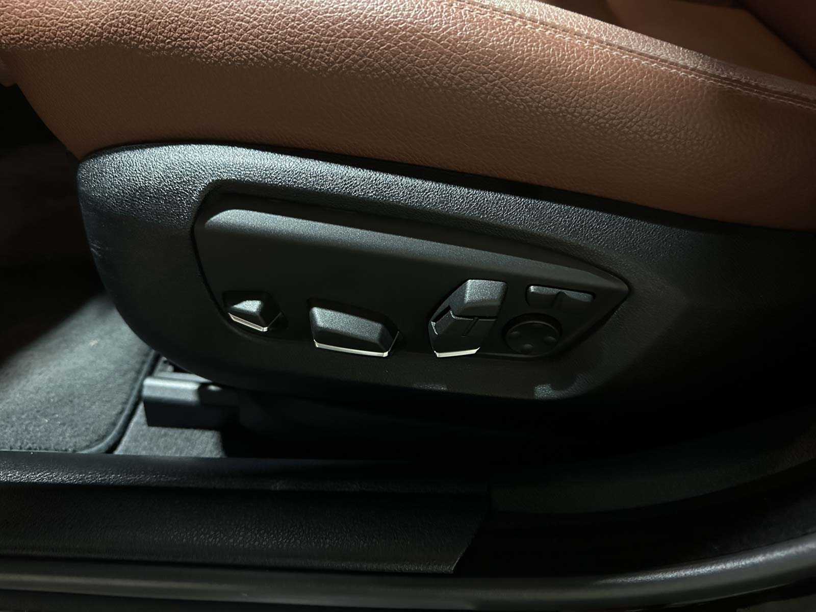 BMW 520i Luxury Edition 184pk 2016 (Origineel-NL) 5-serie F10, KK-611-L