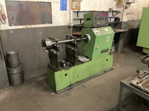 Machines d’équilibrage CEMB ZD 200/N