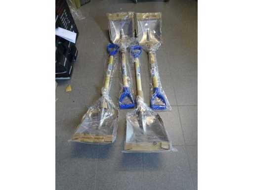 Vari utensili manuali (4x)