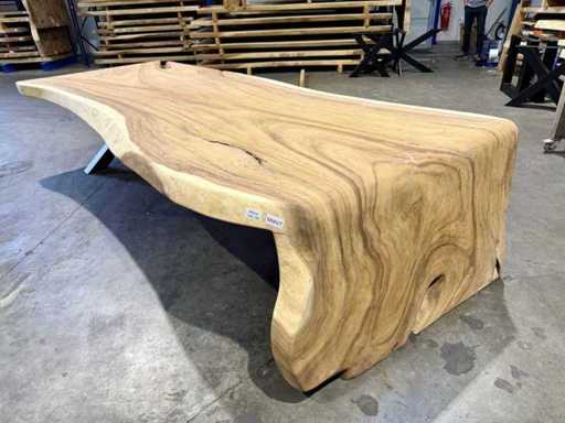 Masa de cascadă Suar 340 cm.