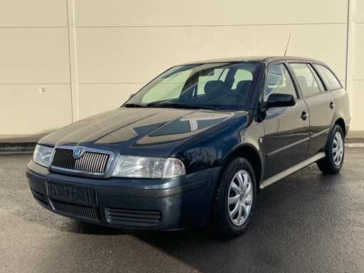 Skoda - Octavia - Car - 2000