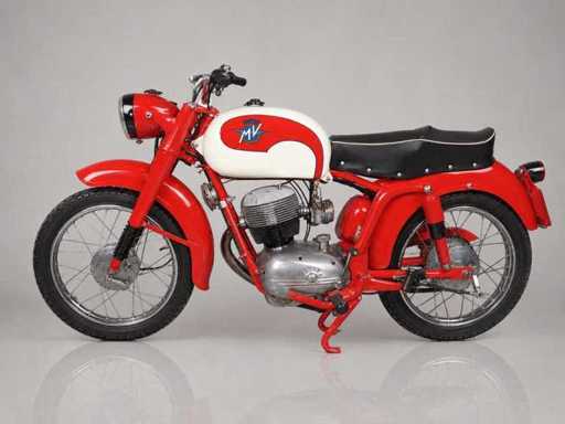 1958 MV Agusta Moto #1 | Moto classique italienne