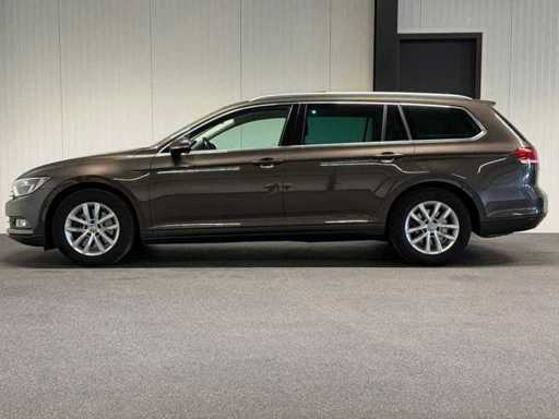 Volkswagen - Variante Passat - 1.4 TSI ACT Con S.P. - XT-912-L- 2016 IAW