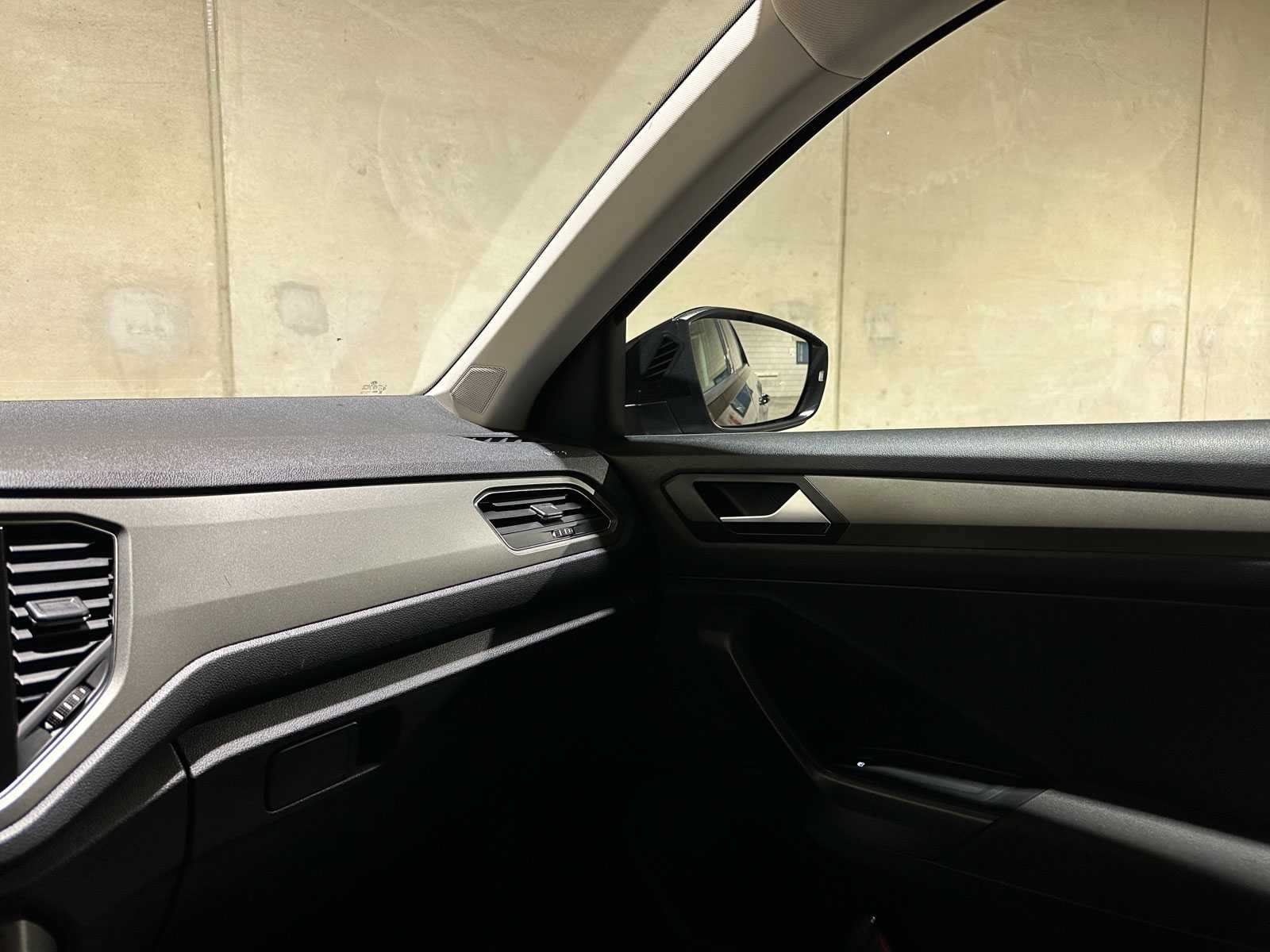 Volkswagen T-Roc 1.0 TSI Style Business 116pk 2020 (Origineel-NL), H-006-NL