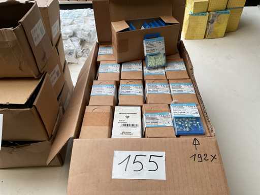 192 blisters with plate screws