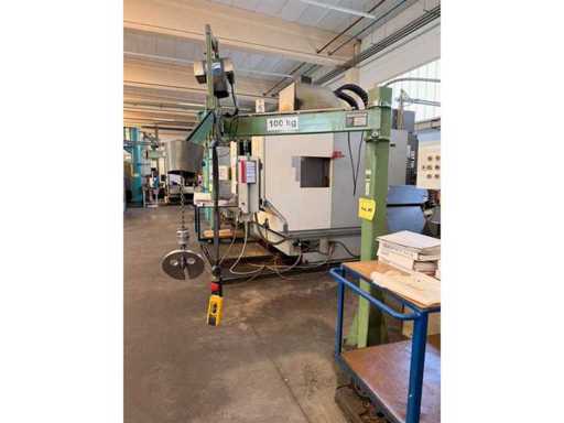 Meier-Rädsch - SDK/GK/100 - 2003 - Säulenschwenkkran 100 kg mit Elektrokettenzug