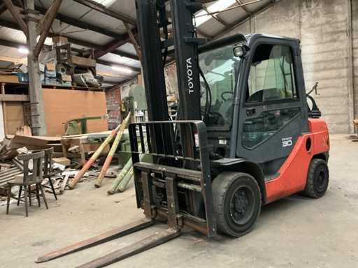 2016 Toyota Tonero 30 Forklift