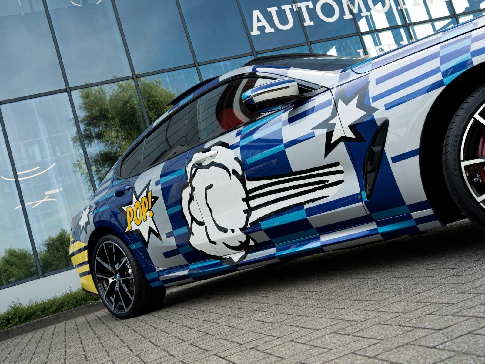 BMW M850i Gran Coupé 4.4 V8 xDrive -The 8 X Jeff Koons- M-Performance 530pk 2023 (1 van 99) (NEW) 8-Serie (Origineel-NL + 1e Eigenaar), X-004-JB
