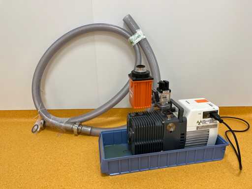 ADIXEN - PASCAL 2005 C1 - ?opatkowa pompa pró?niowa