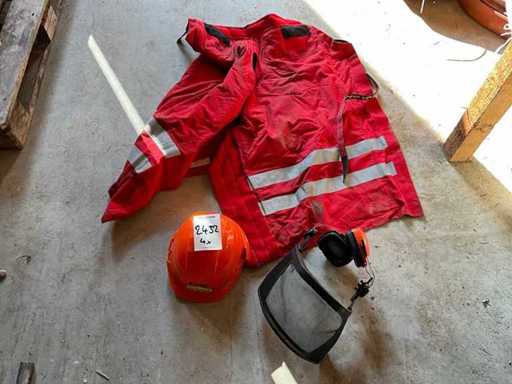 Cut protection trousers and helmet (4x)