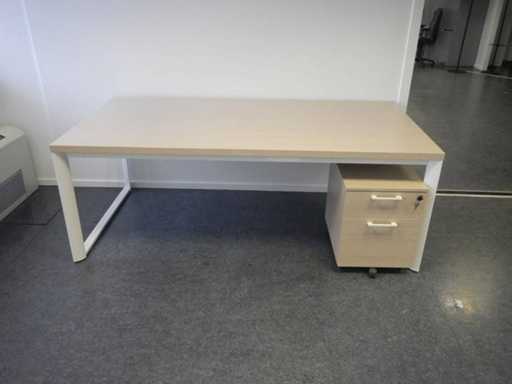 GDB - Directiebureau met ladenblok