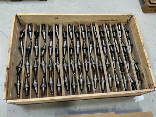 Suporturi pentru scule SK40 (68x)