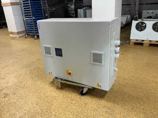 Control cabinet