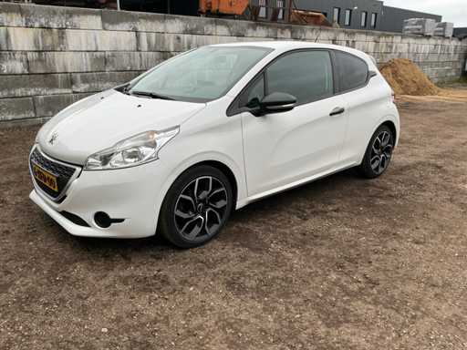 2014 Peugeot 208 PKW