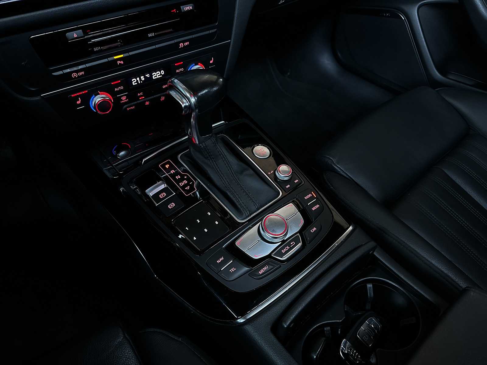 Audi A6 Avant 3.0 TDI V6 Quattro Sport Edition C7 S-Line 204pk 2014, N-433-HK