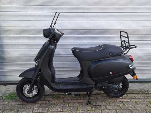 Senzo Riva S 25 km moped 4 timpi