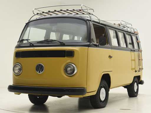 VOLKSWAGEN T2 CAMPER *** SUNROOF ***
