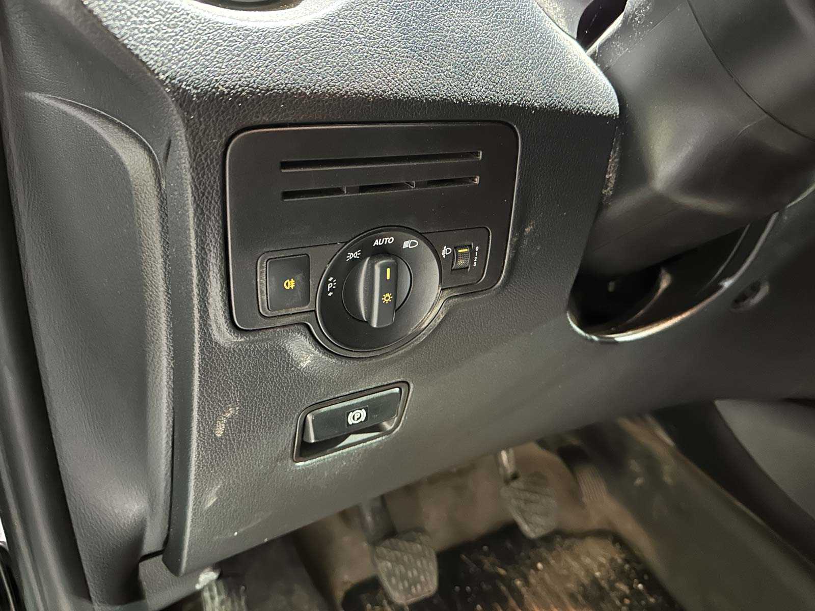 Mercedes-Benz Vito 109 CDI Functional 88pk 2015 (Origineel-NL+1e eigenaar), VP-327-V