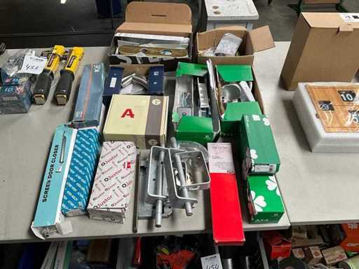 Batch of hinges and locks